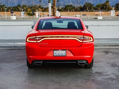 Used 2022 Dodge Charger SXT image 8