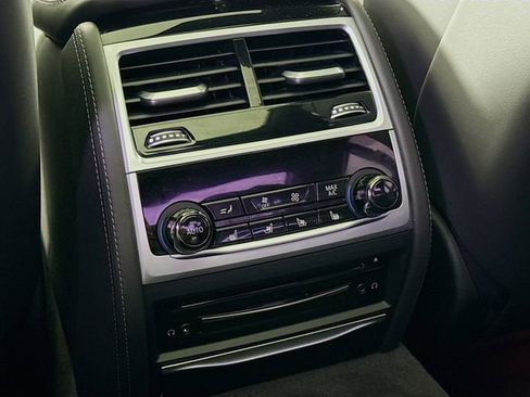 Used 2022 BMW ALPINA B7 xDrive ALPINA B7 xDrive w/ Luxury Rear Seating Package image 28