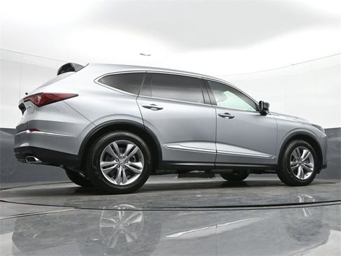 Used 2023 Acura MDX SH-AWD image 40
