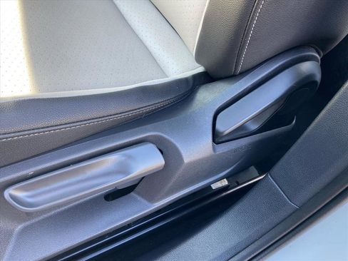 Used 2019 Volkswagen Jetta R-Line FWD image 12