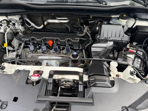 Used 2019 Honda HR-V LX image 8