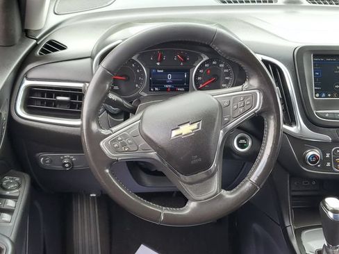 Used 2019 Chevrolet Equinox LT FWD image 12