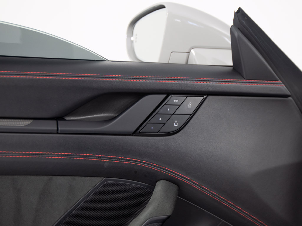 Certified 2022 Porsche 911 Carrera GTS RWD image 20