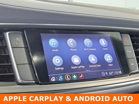 Used 2023 Buick Enclave Essence image 15