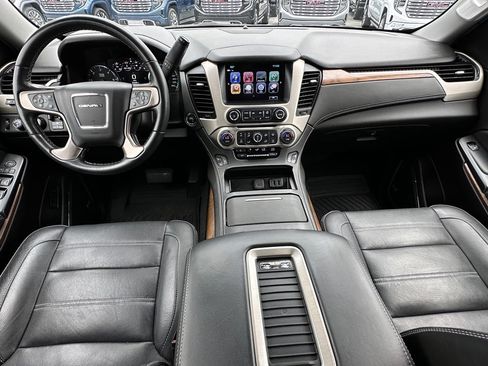 Used 2020 GMC Yukon Denali w/ Open Road Package AWD/4WD image 32