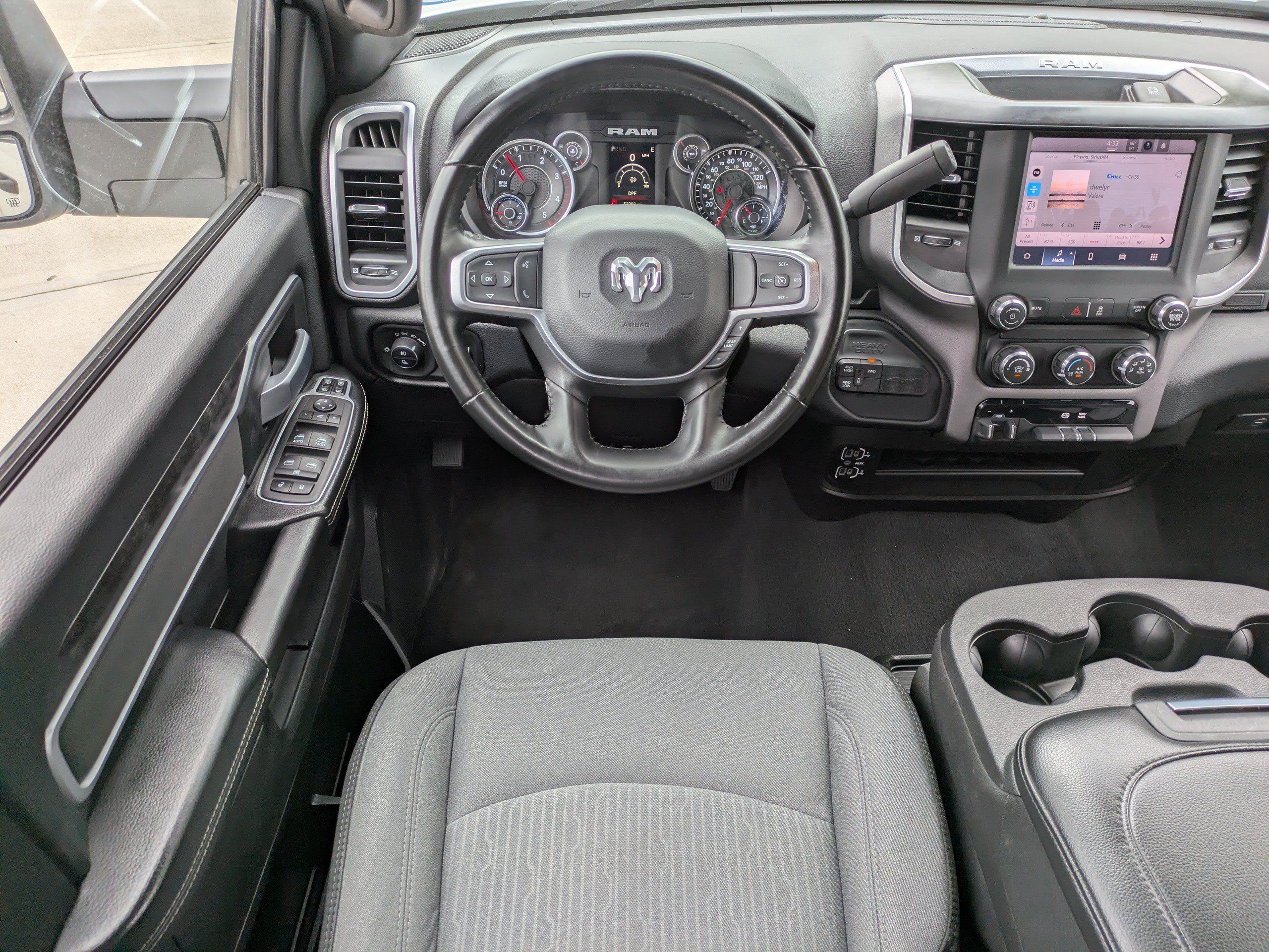 Used 2024 RAM 3500 Big Horn AWD/4WD image 15
