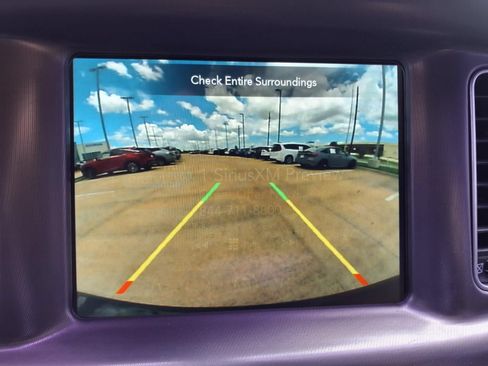 Used 2023 Dodge Charger SXT RWD image 10