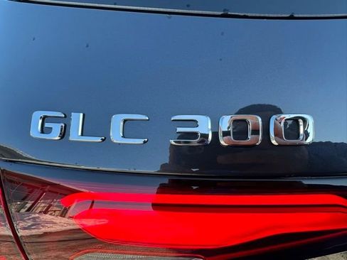 New 2026 Mercedes-Benz GLC 300 4MATIC image 9
