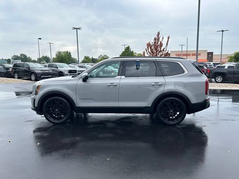 Used 2022 Kia Telluride EX w/ EX Premium Package AWD/4WD image 10