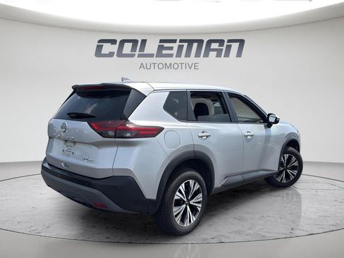 Used 2023 Nissan Rogue SV AWD/4WD image 5