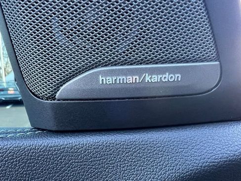 Used 2020 BMW X5 xDrive40i w/ Executive Package image 19