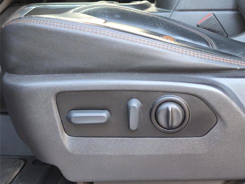 Used 2022 GMC Sierra 2500 AT4 w/ Gooseneck/5TH Wheel Package image 14