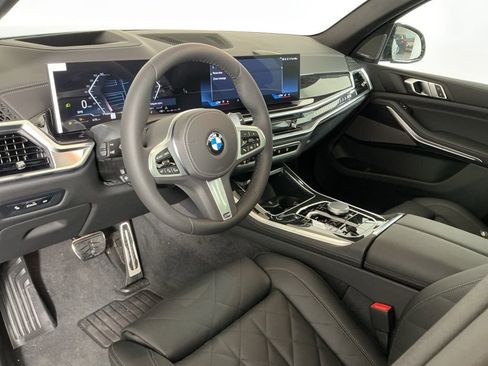 New 2026 BMW X5 xDrive40i w/ M Sport Package image 25