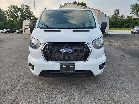 Used 2024 Ford Transit 350 XLT RWD image 4