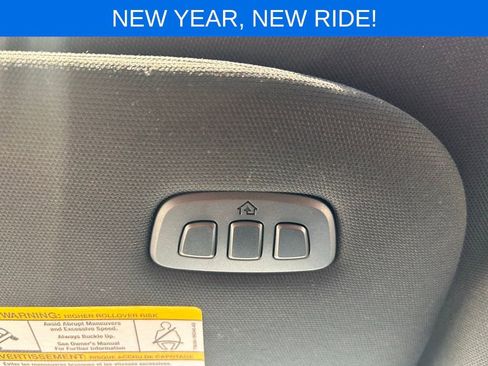 Used 2024 Ford Expedition Limited image 19