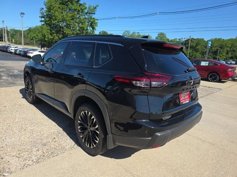 New 2026 Nissan Rogue Dark Armor AWD/4WD image 6