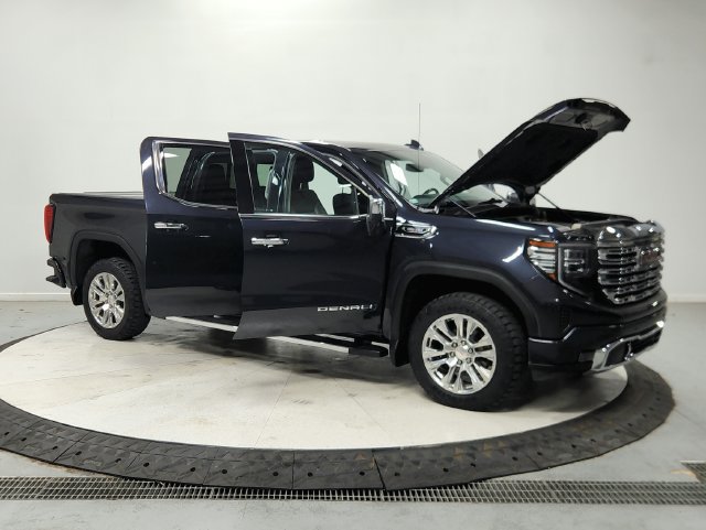 Used 2022 GMC Sierra 1500 Denali AWD/4WD image 10