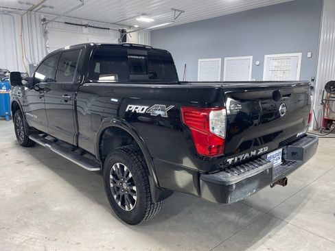 Used 2016 Nissan Titan PRO-4X image 5