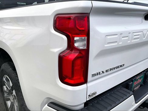 Used 2022 Chevrolet Silverado 1500 High Country w/ Z71 Off-Road Package image 31