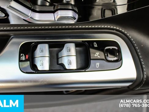 Used 2022 Mercedes-Benz SL 55 AMG 4MATIC image 37