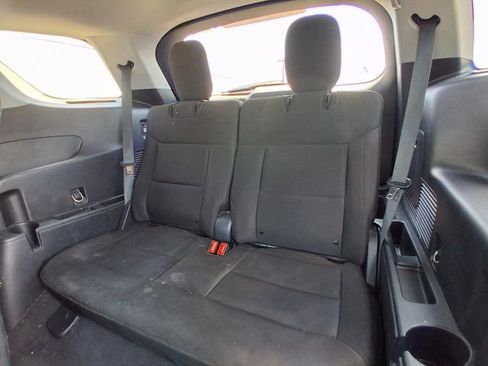 Used 2022 Ford Explorer XLT RWD image 13