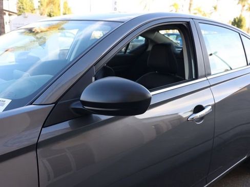 New 2025 Nissan Altima 2.5 S image 12