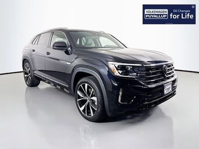 New 2025 Volkswagen Atlas Cross Sport SEL Premium R-Line
