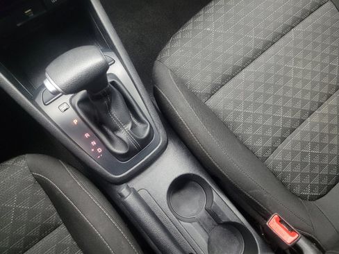 Used 2022 Kia Rio S image 26