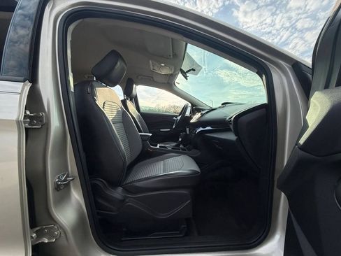 Used 2018 Ford Escape SE w/ SE Sport Appearance Package AWD/4WD image 14