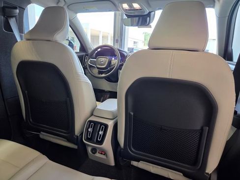 New 2026 Volvo XC40 B5 Plus w/ Protection Package Premier AWD/4WD image 20
