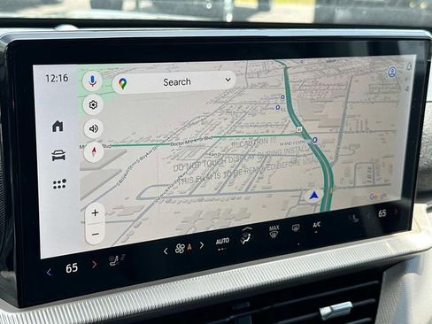 New 2025 Ford Explorer Active w/ Active Comfort Package image 33