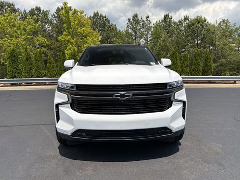 Used 2021 Chevrolet Tahoe RST w/ Luxury Package AWD/4WD image 13