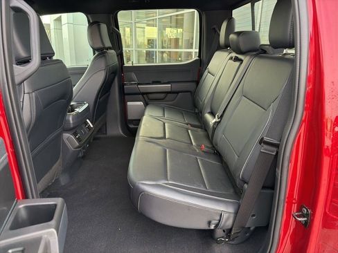 Used 2025 Ford F150 Lariat w/ Equipment Group 501A Mid image 10