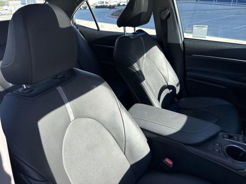 Used 2024 Toyota Camry XSE w/ Navigation Package image 27