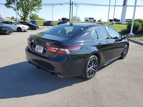 Certified 2024 Toyota Camry SE AWD/4WD image 4