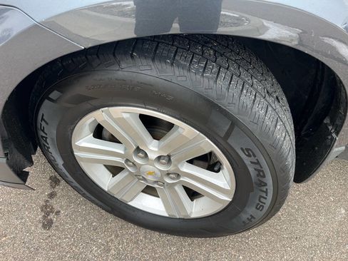 Used 2014 Chevrolet Traverse LT image 13