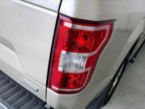 Used 2018 Ford F150 XLT w/ Equipment Group 301A Mid RWD image 13