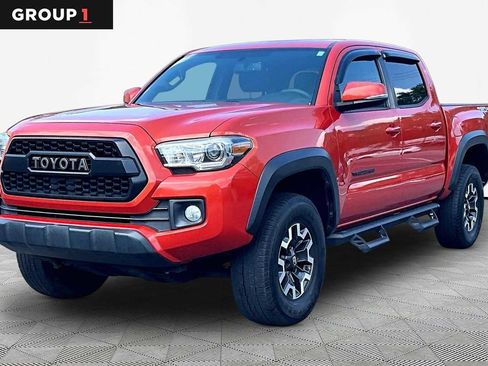 Used 2017 Toyota Tacoma TRD Off-Road w/ Premium & Technology Package RWD image 1