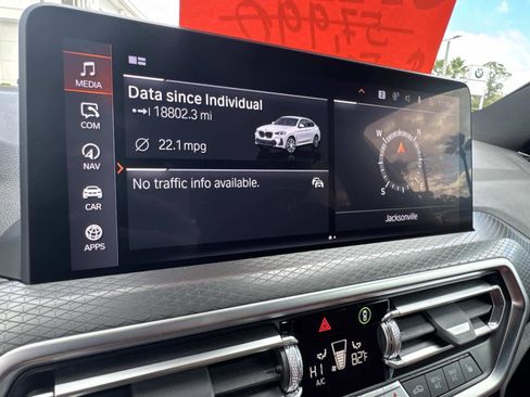 Certified 2025 BMW X4 xDrive30i w/ Premium Package image 23