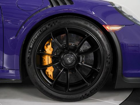 Used 2016 Porsche 911 GT3 RS RWD image 24