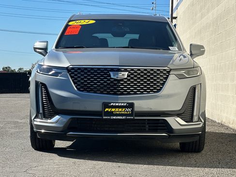 Certified 2024 Cadillac XT6 Premium Luxury image 9