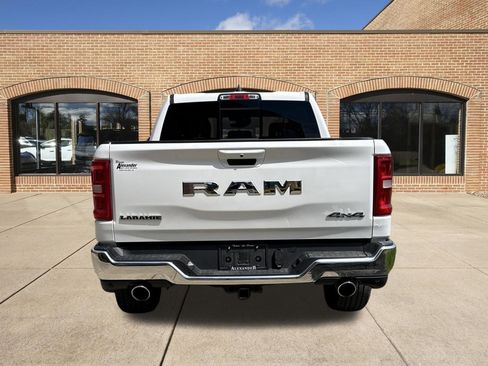 Used 2026 RAM 1500 Laramie AWD/4WD image 4