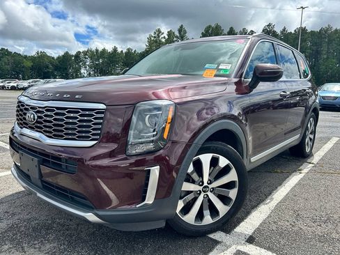 Used 2020 Kia Telluride S AWD/4WD image 2