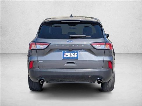 Certified 2022 Ford Escape SE w/ SE Sport Appearance Package FWD image 7