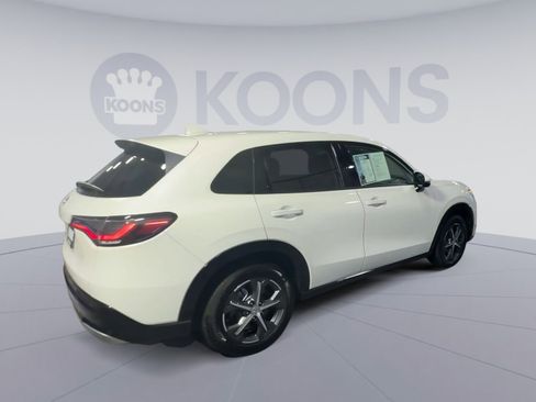 Used 2023 Honda HR-V EX-L image 11