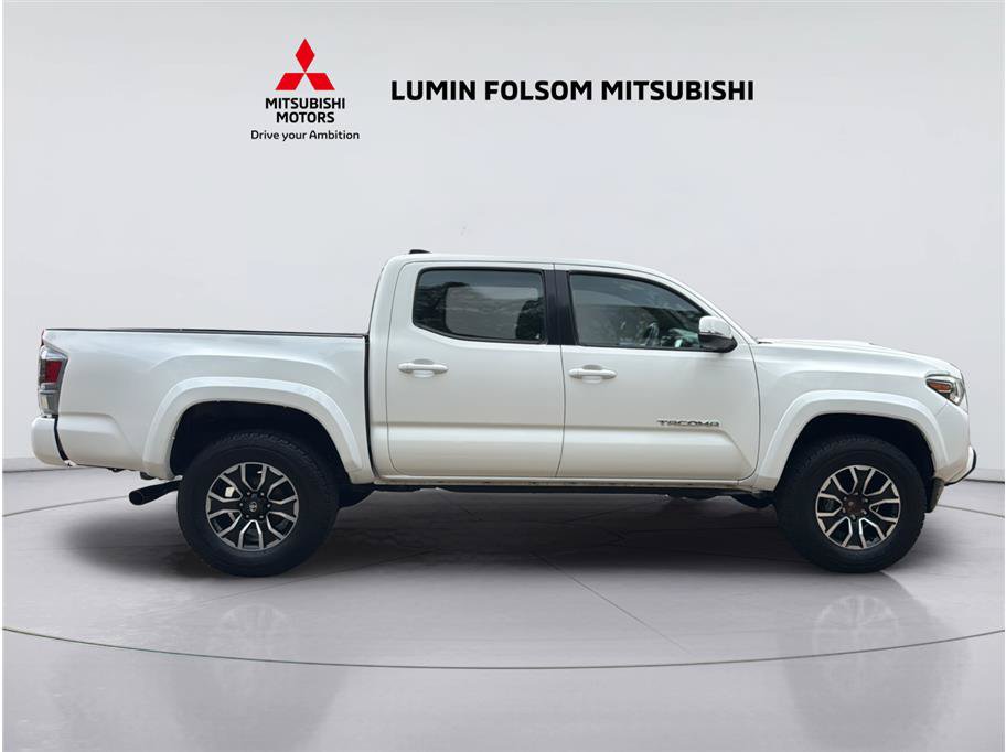 Used 2021 Toyota Tacoma TRD Sport w/ Technology Package RWD image 6