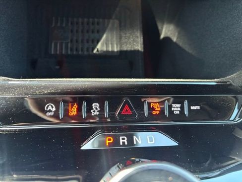 New 2026 Jeep Grand Wagoneer 2WD image 21