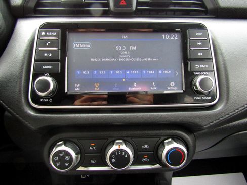 Used 2021 Nissan Versa S image 12