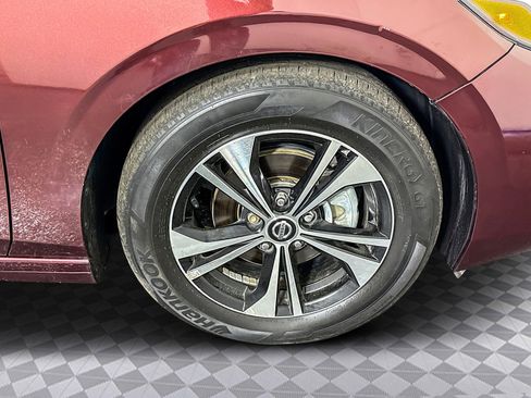 Used 2021 Nissan Sentra SV image 32