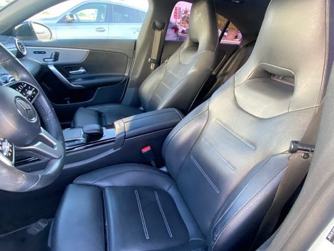 Used 2022 Mercedes-Benz CLA 250 image 8